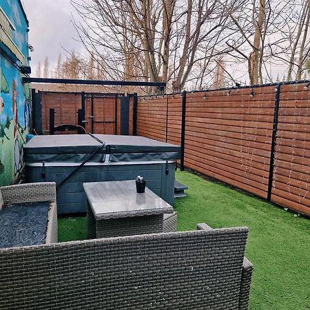 The Ivy Garden Suite (Adults Only) Handsworth Extérieur photo